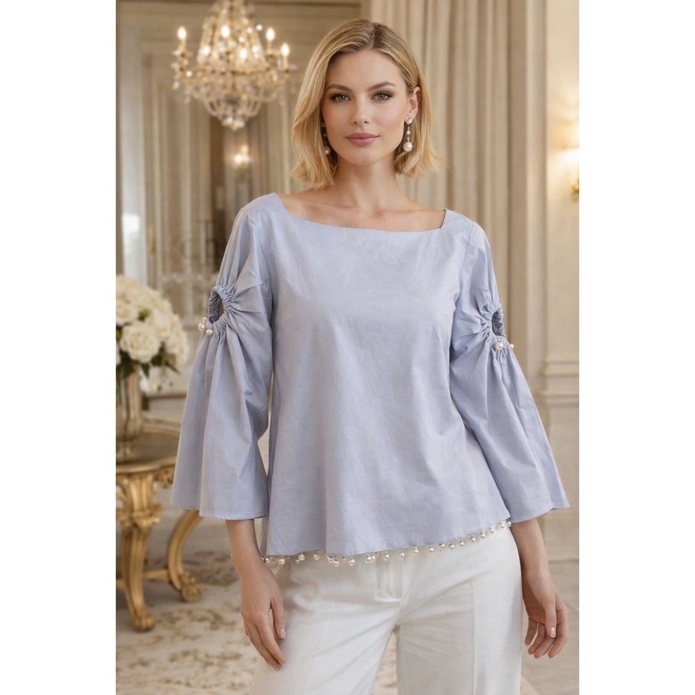 Elie Tahari Women's Size‎ Medium Pastel Lavender Top w. Faux Pearl Detailing